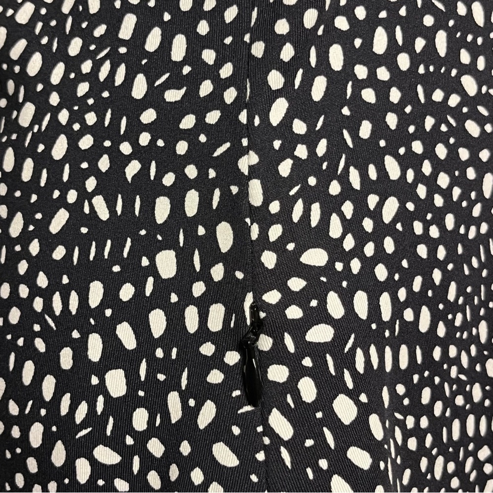 Title Nine NWT Cafe Sleeve Spiral Seam Dress Dot Black White Athleisure Dress M - Picture 12 of 14